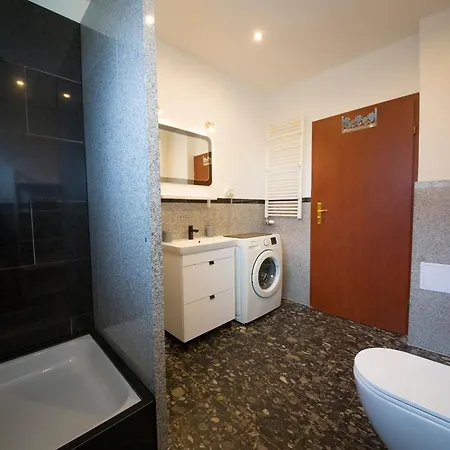 Wyspa Uznam - * Karsibór